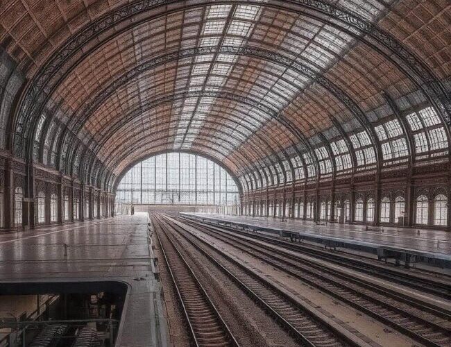 Największa stacja kolejowa w Polsce – wszystko, co warto wiedzieć